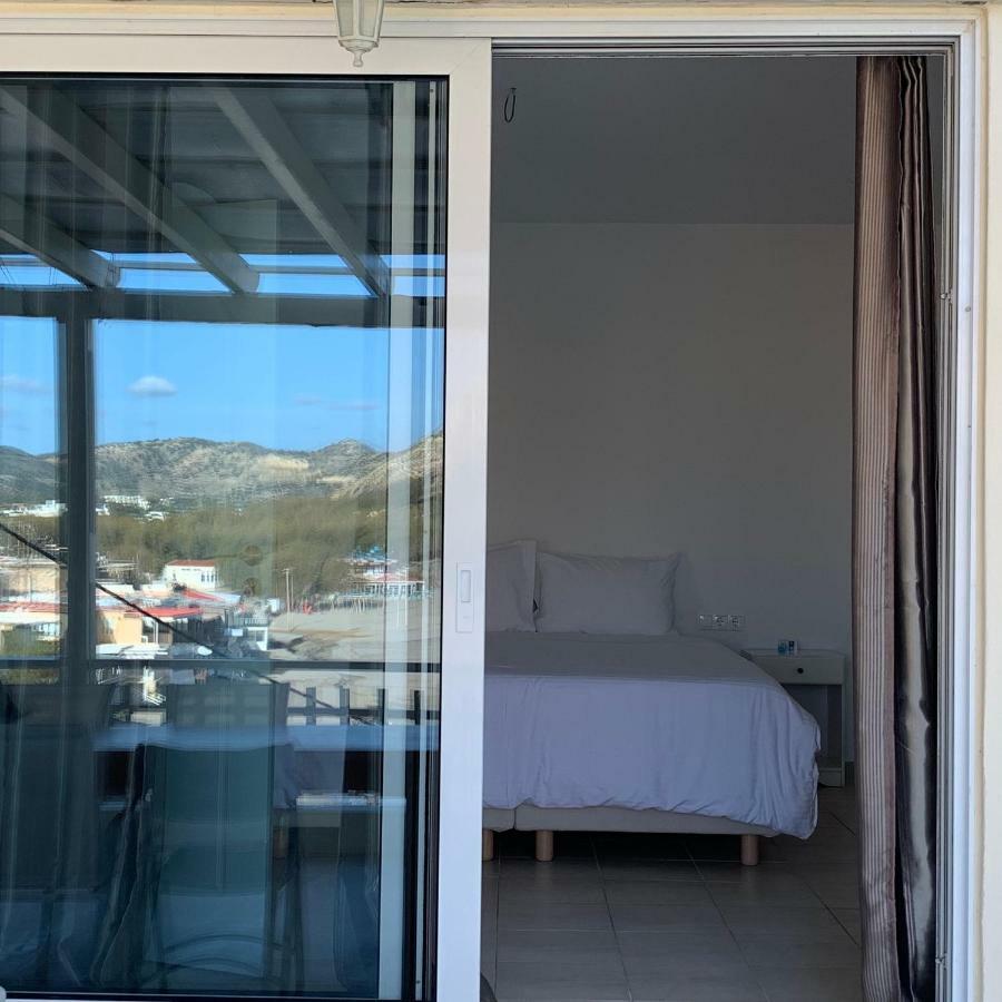 Bella Vista Luxury Apartment Матала Екстериор снимка